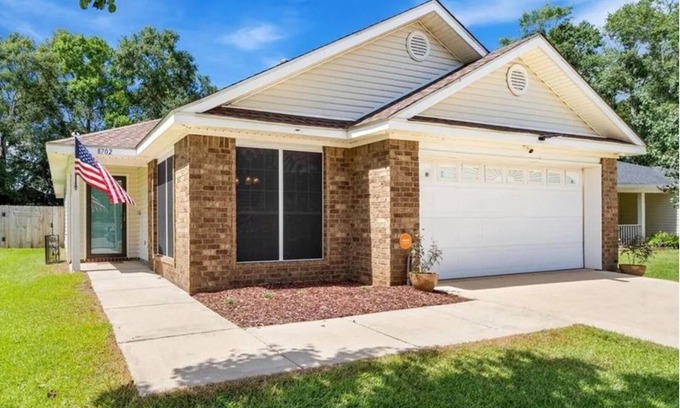 Saint Elmo Casa | Coastal Stay in Mobile Bay