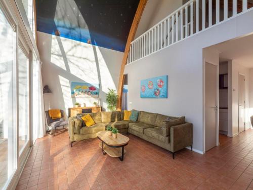 Callantsoog Casa | Coastal Villa with Jacuzzi