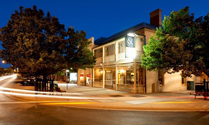 Central Mudgee Hotel | Cobb & Co Court Boutique Hotel