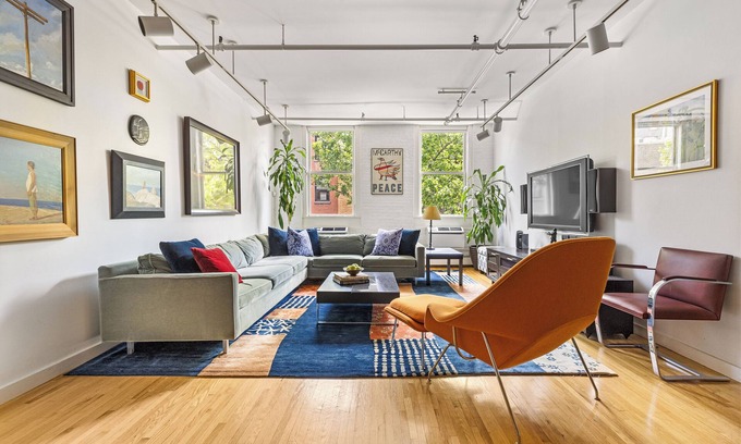 Boerum Hill Apartamento | Cobble Hill luxury apartment with dedicated workspace and chefs kitchen