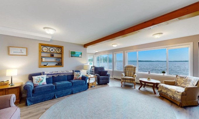Winthrop Casa | Cobbossee Hideaway