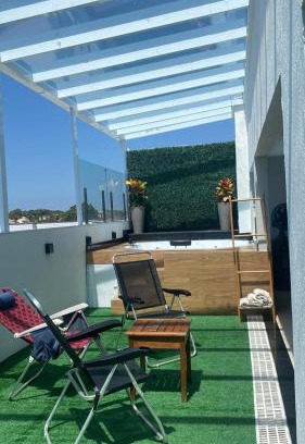 Costazul Apartamento | Cobertura com Jacuzzi e Área Gourmet em Costazul