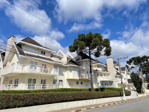 Vila Everest Apartamento | Cobertura duplex em Capivari-Campos do Jordão