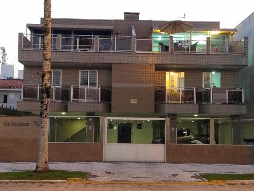 Caioba Apartamento | Cobertura em Caiobá-Matinhos-Pr 2 quadras do mar