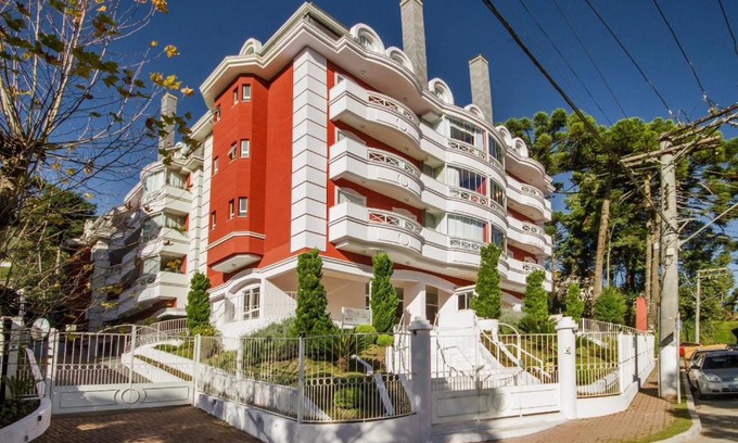 Capivari Apartamento | Cobertura gourmet duplex luxo 6 min andando Baden Baden