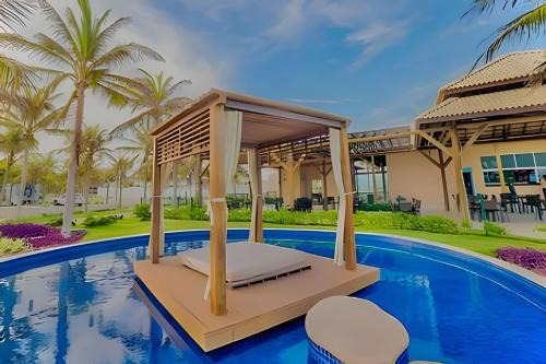 Porto das Dunas Casa | Cobertura Premium com Jacuzzi no GolfVille Resort Por Casamarinn