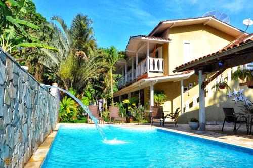 Camburi Casa | Coco Bambu Cambury