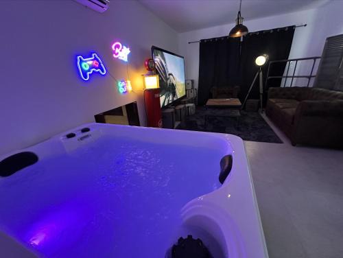 Pessac Apartamento | Cocon Jacuzzi et cinéma 4K P