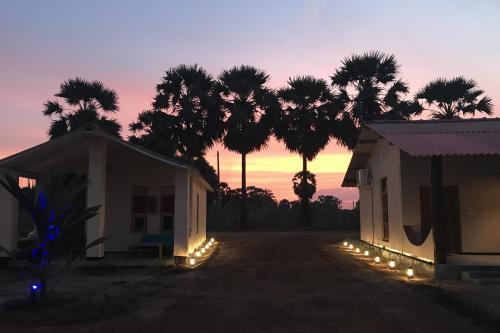 Pottuvil Casa | Coconut Bungalows
