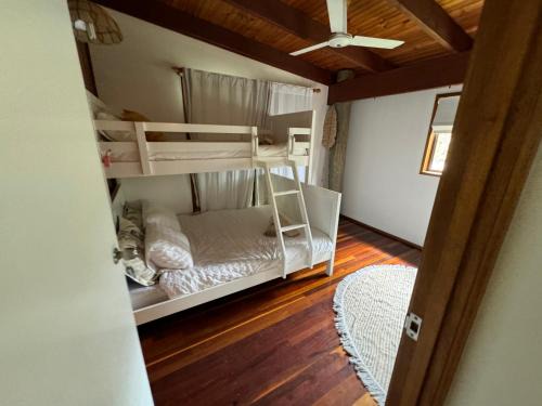 Cooloola Cove Casa | Coconut Cottage Bush Retreat- Pet Friendly