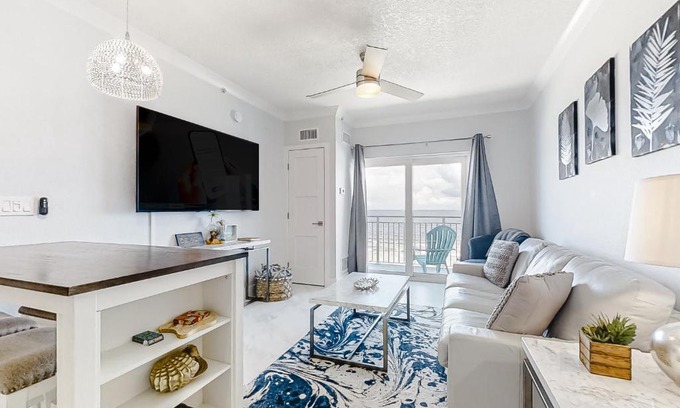 New Smyrna Beach Apartamento | Coconut Palms Beach Resort II 4512
