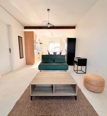 Argenteuil Apartamento | Cocoon d'Argenteuil - city center, close to Paris & SNCF train station