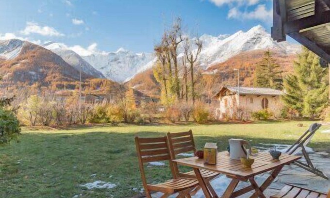 Monetier-les-Bains Apartamento | Cocoon with garden and beautiful mountain view