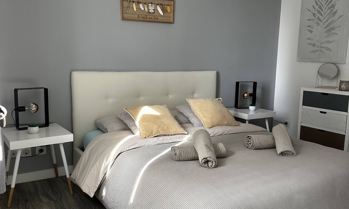 Golfe Juan Casa | Cocooning - Casa completamente renovada - vista al mar - 4 km de CANNES - 6 viajeros