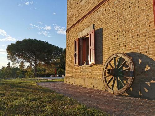 Fano Casa | Codirosso - Rustico in collina vicino al mare