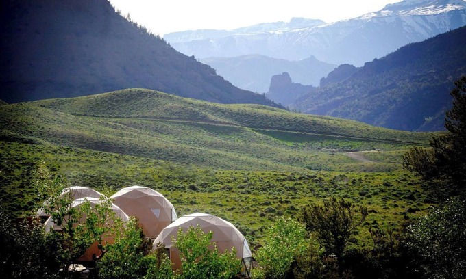 Wapiti Cabina | Cody Peak Dome, Stunning Views! Near Cody, WY and Yellowstone National Park