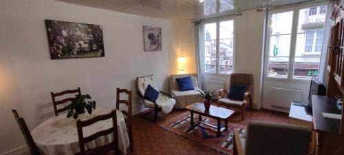 Cosne-Cours-sur-Loire Apartamento | Coeur de ville