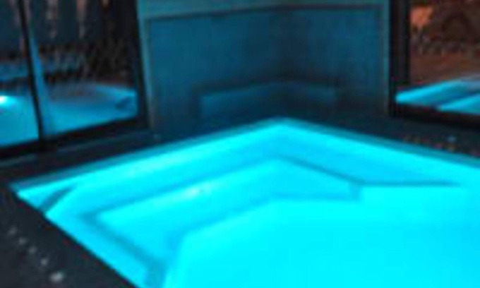 Taninges Cabaña | Encantador apartamento en chalet, piscina interior sauna sala de vapor gimnasio