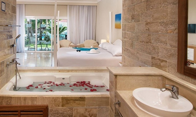 Cofresi Complejo | COFRESI PALM BEACH & SPA RESORT - PUERTO PLATA, SINAGOGA EN LA PROPIEDAD