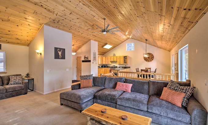 Cold Springs Cabina | Cold Springs Mountain Cabin: Hot Tub & Generator