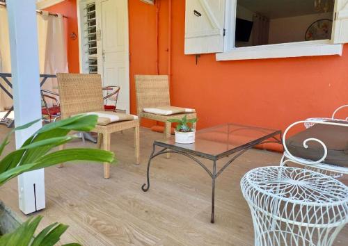 Baie-Mahault Casa | Colibri Garden