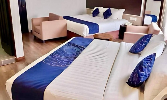 Pudu Hotel | Collection O Bukit Bintang Formerly Midaris