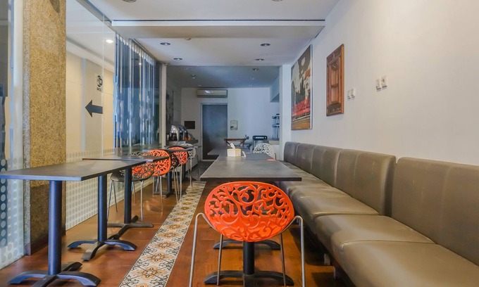 Gambir Hotel | Collection O Hotel Antara