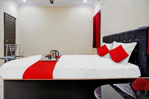 Vijayawada Hotel | Collection O Hotel Sri Sitara