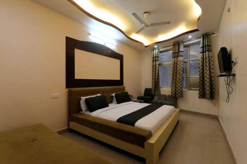 Kadipur Hotel | Collection O Ranipur - Dhaney Crossway Formerly Saroj Inn