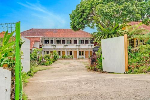 Ciater Casa | Collection O Subang near Ciater Subang formerly Orchid Villa Ciater