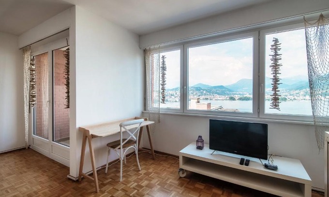 Paradiso Apartamento | Collina Azzurra Lake View