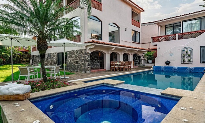 Tlaltenango Casa | Colonial villa in Cuernavaca