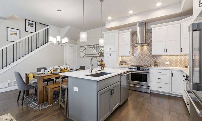 Loveland Casa | Colorado Modern Retreat w/ King Beds, Pickleball
