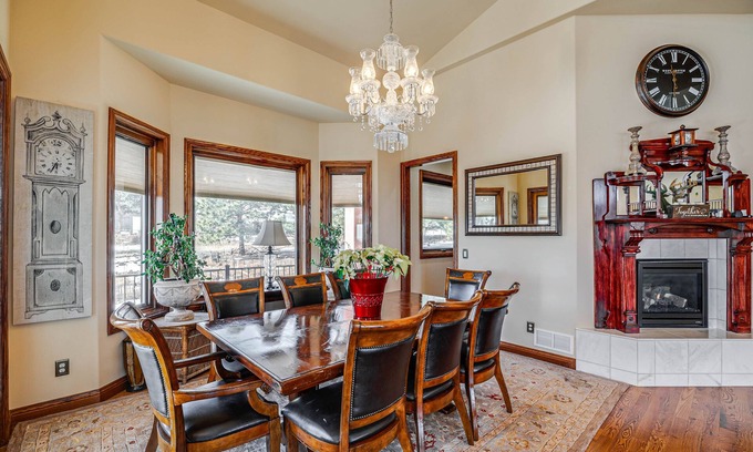 Mountain Shadows Casa | Colorado Springs Home ~ 4 Mi to Garden of the Gods