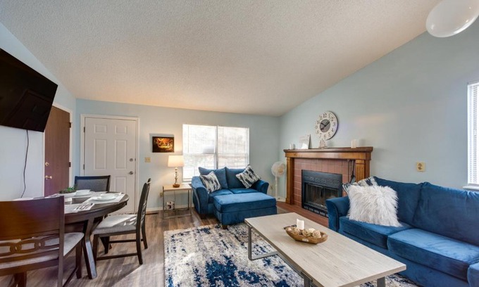Northwest Colorado Springs Casa | Colorado Springs Home Large Backyard with Fire Pit!