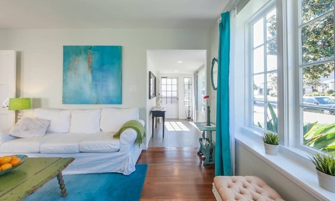 Westchester Casa | Chic, con playas 3Bedroom remodelada Casa, capacidad para 6 personas, cerca de la playa, LAX, LMU