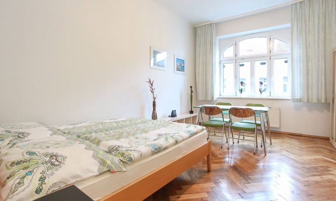 Ottakring Apartamento | Apartamento colorido y luminoso para 4 personas en una zona tranquila.