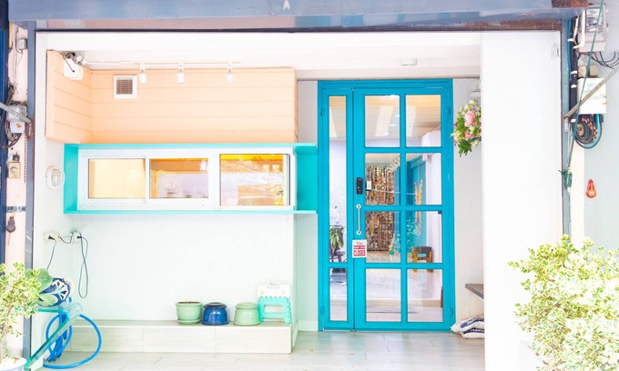 Bangkok Yai Casa | Colorful home near the Train station