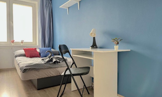 Gdansk City Center Casa | Colourful Room