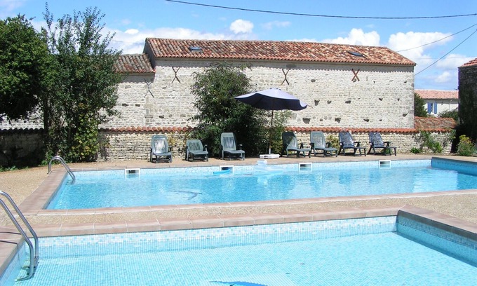 Duil-sur-le-Mignon Casa | Columba Les Constellations