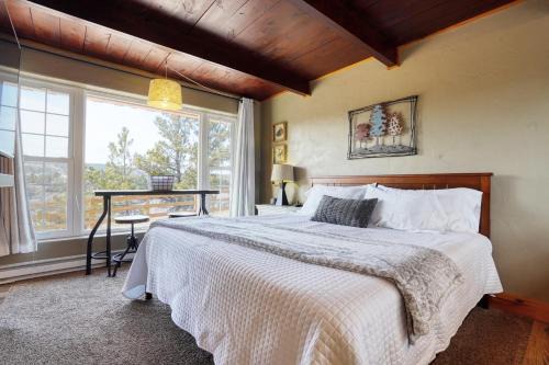 Hot Springs Casa | Columbine Cabin at Highland Meadows