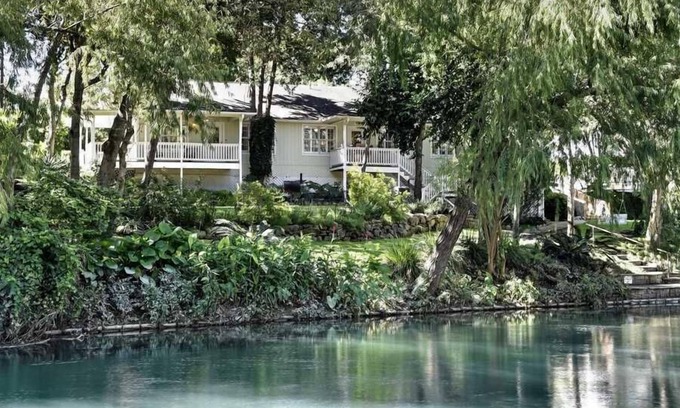New Braunfels Cabaña | Comal River Cottages 403-B