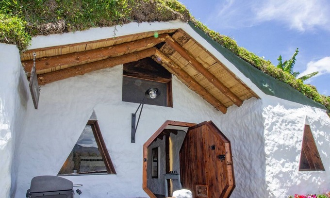 Guatape Cabina | Comarca Hobbit El Penol