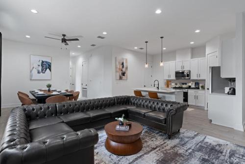 MLK Casa | Combined Home Near Downtown and East Austin Up to 18