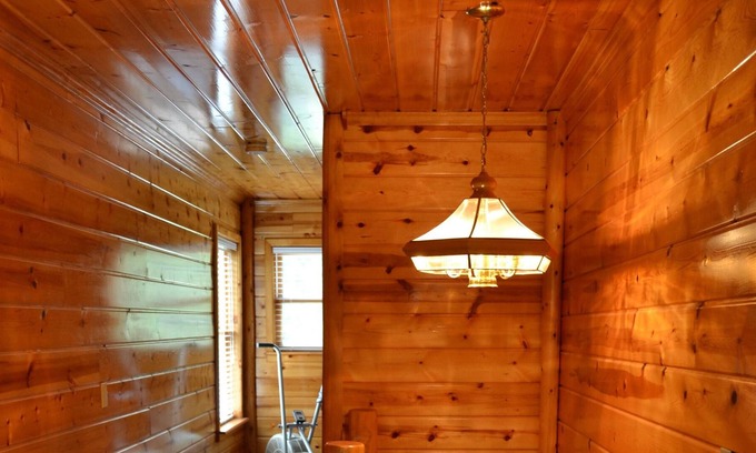 Cheboygan Cabina | Come Enjoy Northern Michigan On The Black River.