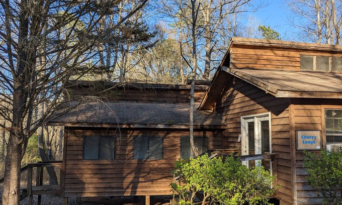Benton Cabina | Come enjoy the Ocoee River and all its beautiful nature with us!