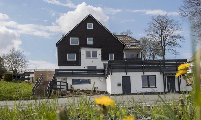 Neuastenberg Apartamento | Come skiing, sledging, hiking or cycling, you won't get bored here!