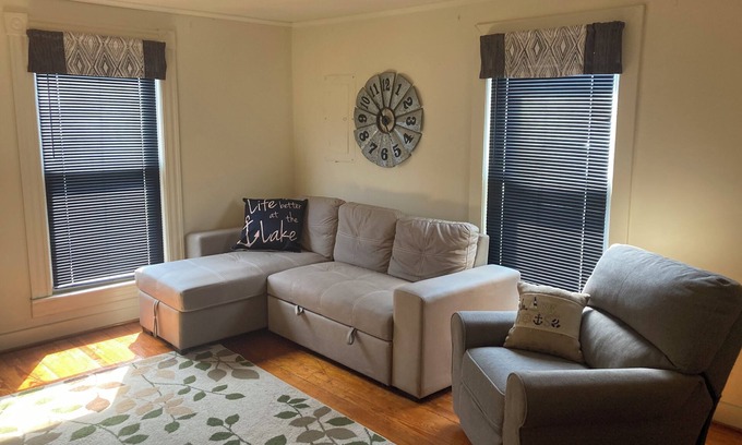 Penhook Condominio | Come Stay and Play at SML