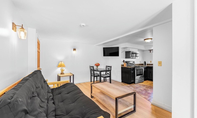 North Creek Condominio | Come stay at Alpine Lodge for amazing views!