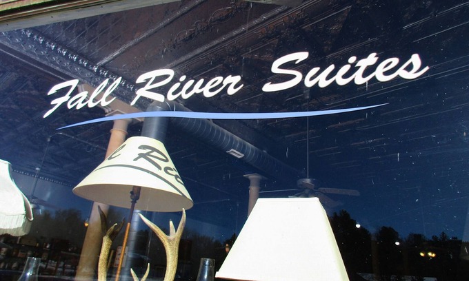 Hot Springs Apartamento | Newly remodeled room at Fall River Suites, NO cleaning fee